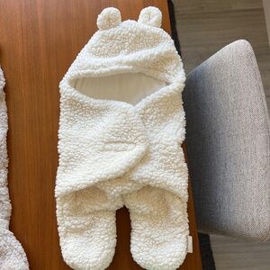 Bluemello baby swaddle wrap